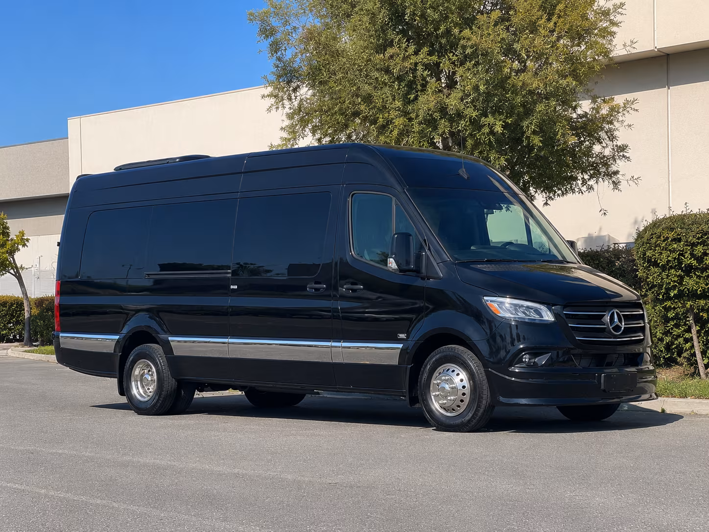 book the perfect ride for your next wedding 3