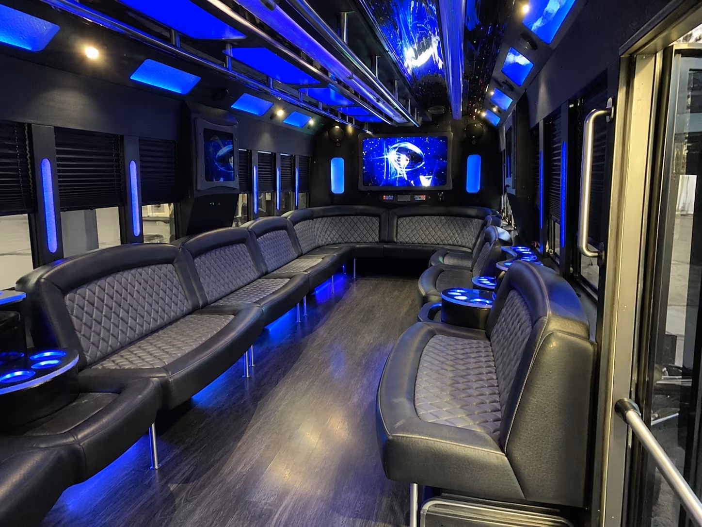 pasco 28 passenger party bus interior