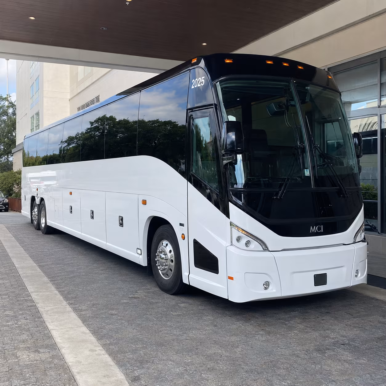 pasco 54 passenger charter bus